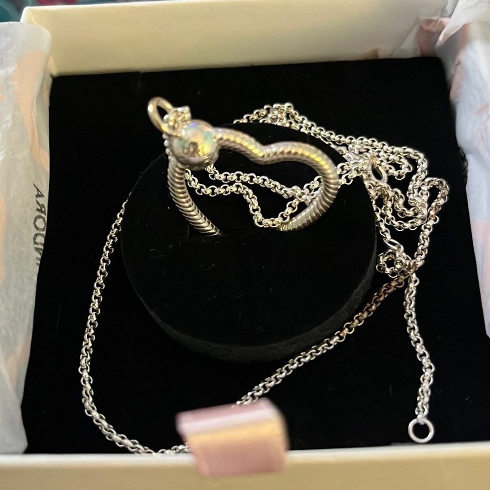 Pandora heart necklace